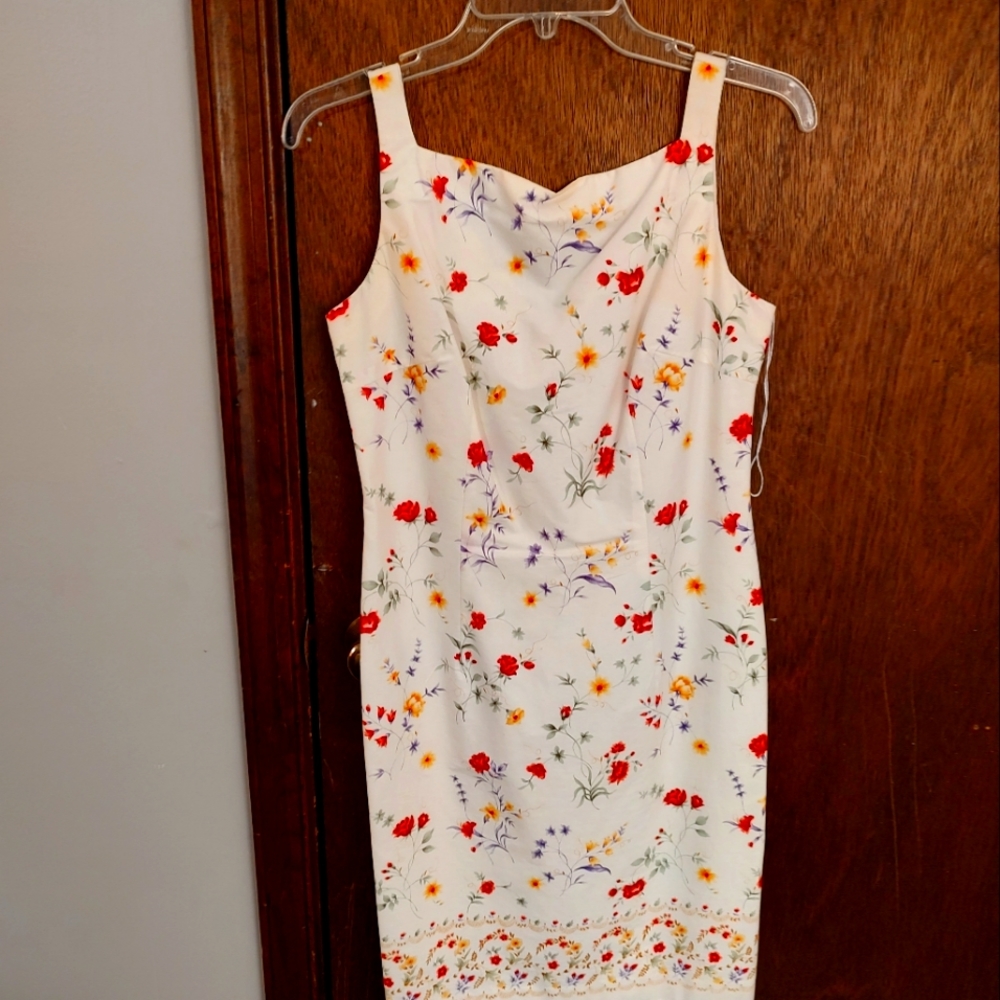 Maggie London Petite
